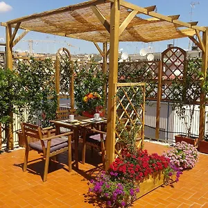 Apartment St Peter's Area